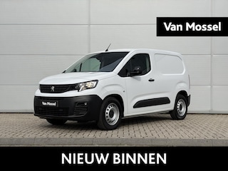 Peugeot Partner 136 L1 50 kWh | Navigatie | Parkeerhulp | Cruise Control | Houten afwerking laadruimte | Apple Carplay/Android Auto