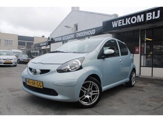 Toyota Aygo 1.0-12V + / Nieuwe Koppeling / Airco / Elektrische ramen / Centrale deurvergrendeling