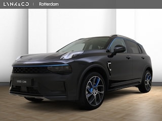 Lynk & Co 01 | Rijklaar | 360° camera | Panoramadak |