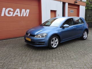 Volkswagen Golf 1.2 TSI Trendline, Airco, parkeerass. lichtmet velgen, media