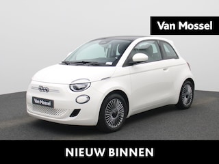 Fiat 500 e 42 kWh Icon | Automaat | Panorama dak | Virtual cockpit | Camera | DAB | Navigatie | Apple Carplay / Android Auto | Climate Control | Bluetooth | Lichtmetalen Velgen |