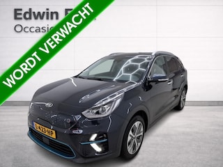 Kia Niro e-Niro ExecutiveLine 64 kWh | Leder | Panorama | SOH 100% | Warmtepomp | Andriod Auto | Apple carplay | 3-Fase