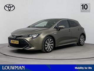Toyota Corolla 1.8 Hybrid Dynamic | Achteruitrijcamera | Parkeersensoren Voor | Lichtmetalen Velgen | NL-Auto | Stoelverwarming |