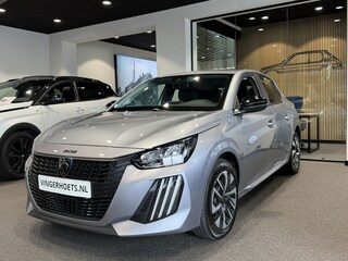 Peugeot 208 1.2 Hybrid 110 e-DCS6 Style * Automaat * * Navighatie & Spotify via Apple Carplay / Android Auto  geheel dtaadloos * Airco * Cruise Control * Parkeersensoren * Vingerhoets; Vierde Generatie Eersteklas Service. Al meer dan 100 jaar een begrip in de Brabantse Kempen.