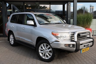 Toyota Land Cruiser 4.5 D-4D EXECUTIVE A/T VAN N1 MAG 9000 KG TREKKEN
