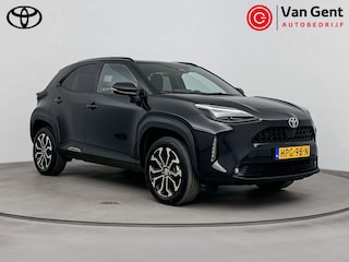 Toyota Yaris Cross 1.5 Hybrid 115 First Edition | Dodehoek detectie | Stoel-/stuurverwarming | Verwarmbare voorruit | Adaptive Cruise | Parkeersensoren voor/achter | Apple Carplay / Android Auto