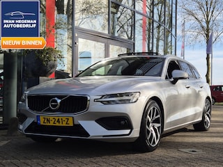 Volvo V60 2.0 T5 250PK Momentum Automaat | Panodak | Navigatie | Climate Control | Cruise Control | Licht metalen velgen | Stoelverwarming