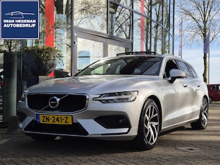 Volvo V60 2.0 T5 250PK Momentum Automaat | Panodak | Navigatie | Climate Control | Cruise Control | Licht metalen velgen | Stoelverwarming