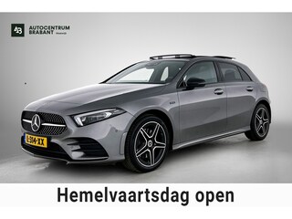 Mercedes-Benz A-klasse 250 e Business Solution AMG Limited VOL! (NL-auto, Goed OnderH, Panorama, SfeerV, Elektrische stoelen, Etc)