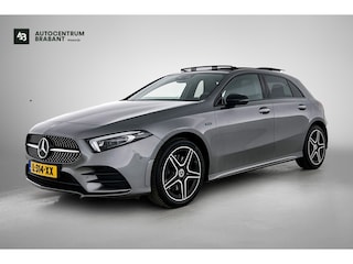 Mercedes-Benz A-klasse 250 e Business Solution AMG Limited VOL! (NL-auto, Goed OnderH, Panorama, SfeerV, Elektrische stoelen, Etc)