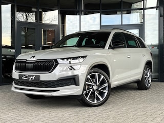 Skoda Kodiaq 1.5 TSI SPORTLINE 7-PERS. - PANO - TREKH. - ORG. NL.