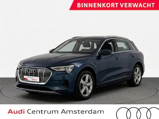 Audi e-Tron 55 quattro Business edition Plus 95 kWh 408 pk | SOH 91% | Navigatie | Panoramadak | Parkeersensoren | Achteruitrijcamera | Lederen bekleding | Stoelverwarming |