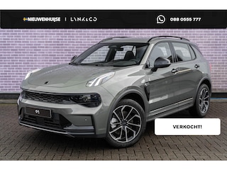 Lynk & Co 01 1.5 Core PHEV | Achteruitrijcamera | Adaptieve Cruise Control | Keyless Entry | 1800 kg Trekvermogen | Stoelverwarming | Apple Carplay & Android Auto | 19 inch LM-Velgen | Ledverlichting | 15,4 inch middendisplay | Premium audiosysteem |