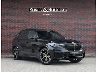 BMW X5 45e xDrive | SkyLounge - Trekhaak - B&W