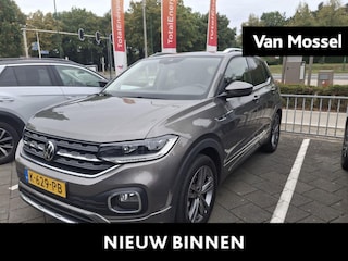 Volkswagen T-Cross 1.0 TSI Style Business R | 110 PK | Automaat | Apple Carplay / Android auto | Navigatie | Adaptive Cruise Control |