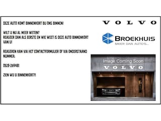 Volvo V60 2.0 T5 Momentum | Stoel en stuurwielverwarming | Camera | Adaptieve cruise control | BLIS | LED | Leder | Apple Carplay/Android Auto |