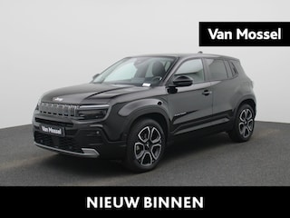 Jeep Avenger 54kWh 1st Edition | Elektr. bed. achterklep | Climate Control / ECC | Licht metalen velgen 18 inch | Cruise control Adaptive | Navigatie | Half lederen bekleding | Stoelverwarming | LED koplampen | Park Distance Control voor en achter | Achteruitrijcamera |