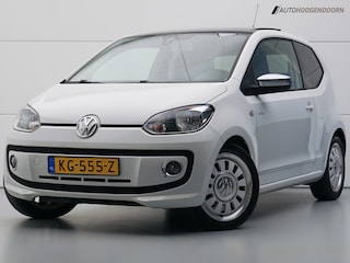 Volkswagen Up 1.0 high up! (SCHUIFDAK,PARKEERSENSOREN,STOELVERWARMING,LEDER,LM-VELGEN,NAVIGATIE,AIRCO,CRUISE,TOPCONDITIE)