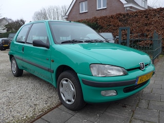 Peugeot 106 1.1 XR Unieke staat!