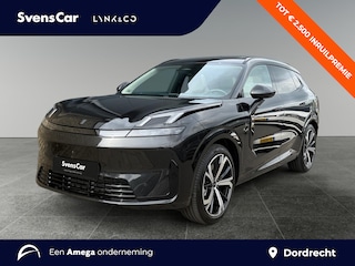 Lynk & Co 08 1.5 More | Massage stoelen | Panoramadak | Stoelverkoeling en verwarming | 360 graden camera |