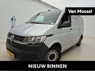 Volkswagen Transporter 2.0 TDI L1H1 150PK | Automaat | Navigatie | Airco | Verwarmbare Voorruit | Multifunctioneel Stuurwiel | Cruise Control | Parkeerhulp Achter | DAB+ | Sortimo |