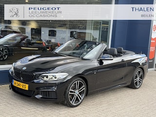 BMW 2-serie Cabrio 218i High Executive Edition | 136PK | M Sport Pakket | Leder Sportstoelen | LED Verlichting | Stoelverwarming | Groot Navigatie | Afneembare trekhaak | Camera |  18 Inch Lichtmetaal |