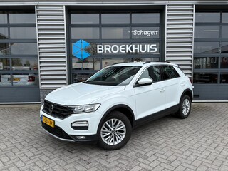 Volkswagen T-Roc 1.0 TSI 110 pk Style | Trekhaak | Apple Carplay | Parkeersensoren | Airco | Cruise control Adaptief |