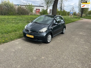 Toyota Aygo 1.0-12V + 1e Eigenaar Elk ramen