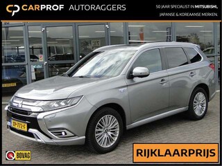 Mitsubishi Outlander 2.4 Phev 4wd Instyle | Schuifdak | Leer | All-season