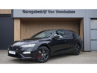 Skoda Octavia Combi 1.4 TSI 245PK RS iV PHEV Business RS-Seats Leder/Alcantara Canton Stuur/stoelverwarming HUD Standkachel Keyless LED 62017km!