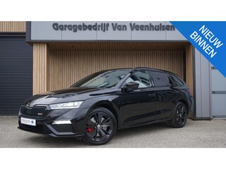 Skoda Octavia Combi 1.4 TSI 245PK RS iV PHEV Business RS-Seats Leder/Alcantara Canton Stuur/stoelverwarming HUD Standkachel Keyless LED 62017km!