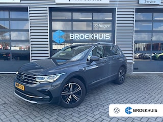 Volkswagen Tiguan 1.4 TSI 245pk eHybrid Elegance | Trekhaak | Elektrische achterklep | Camera | Navigatie |
