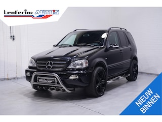 Mercedes-Benz ML 270 CDI APK 17-10-26 cruise-controle 20"- LMV sidebars lederen bekleding PDC v+a Navigatie trekhaak dakrails stereo