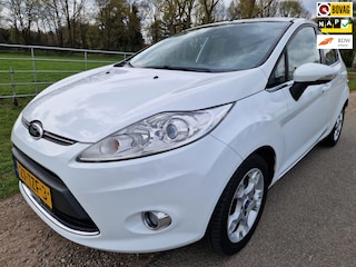 Ford Fiesta 1.25 Titanium pas 95.000km clima/cruise