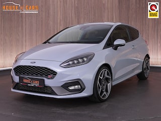 Ford Fiesta ST-3 1.5 200pk |perfect onderhouden|B&O|Apple Carplay|winterpack|LED-koplampen|cruise control|parkeer sensoren|