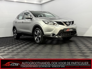 Nissan Qashqai 1.2 N-Connecta Panoramadak, Camera, Navi, Cruise control, Rijstrok correctie, A start stop, Clima, Lichtmetalen velgen