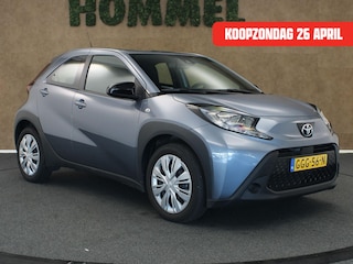 Toyota Aygo 1.0 VVT-i MT Play - ORIGINEEL NEDERLANDSE AUTO - APPLE CARPLAY/ANDROID AUTO - AIRCO - MULTIMEDIAVOORBEREIDING - CRUISE CONTROL - ACHTERUITRIJCAMERA