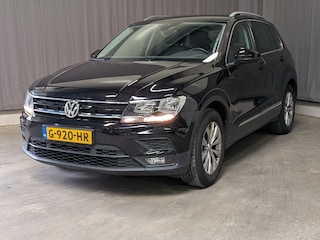 Volkswagen Tiguan 1.5 TSI 150 pk ACT Comfortline Business | Achterbank in delen neerklapbaar | Achterklep elektrisch bedienbaar | Airco (automatisch)