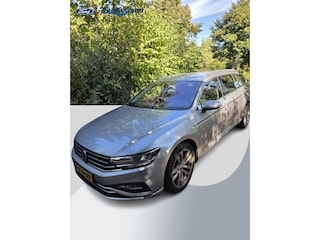 Volkswagen Passat 1.5 TSI R-Line Business + 150pk Adaptieve Cruise | Elektrische Achterklep | Stoelverwarming
