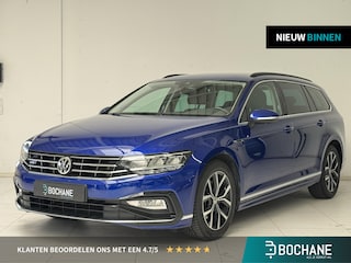 Volkswagen Passat Variant 1.5 TSI R-Line Business + | Navigatie | Trekhaak | Stoelverwarming | Parkeersensoren |