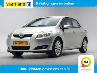Toyota Auris 1.6-16V Sol Aut. [ Trekhaak Navi Parkeersensoren Leder ]
