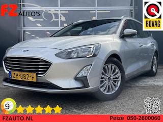 Ford Focus Wagon 1.0 EcoBoost Titanium Business - Navigatie - Stoelverwarming - Climate Control - Trekhaak