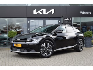Kia EV6 Light Edition 58 kWh | Trekhaak | Stuur + Stoelverwarming | Navigatie | Camera | Tot 10Jr. Kia-garantie |