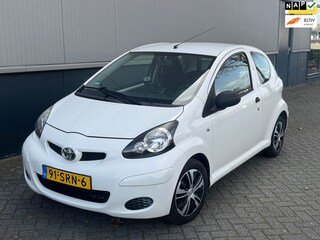Toyota Aygo 1.0-12V Cool Airco Carplay Nieuwe apk NAP