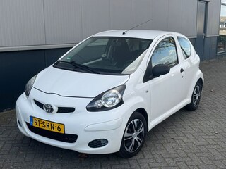Toyota Aygo 1.0-12V Cool Airco Carplay Nieuwe apk NAP