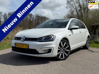 Volkswagen Golf 1.4 TSI GTE Leder Panodak Navi Clima Camera PDC LMV Perfect Onderhouden Bak Revisie Gehad NAP
