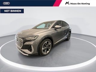 Audi Q4 45 quattro S Edition 77 kWh 265pk · SOH 94,5% · Camera · Matrix LED · Warmtepomp · Head-Up Display · Keyless · Elek. Achterklep · 20"Velgen ·