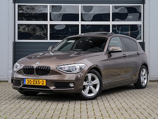 BMW 114i Upgrade Edition | Leder | Schuifdak | Xenon | Sportstoelen | PDC