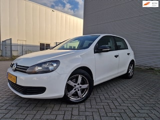 Volkswagen Golf 1.6 TDI Trendline CARPLAY NAVI BOEKJES
