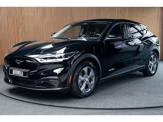 Ford Mustang Mach-E RWD 75 kWh B&O - Panoramadak - 360 Camera - Trekhaak afneembaar